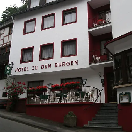 Zu Den Burgen Kamp-Bornhofen